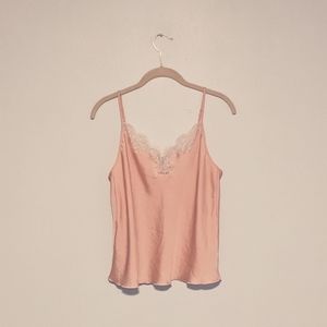 VICTORIA'S SECRET Soft Pink Lace Camisole Women's Size Medium
